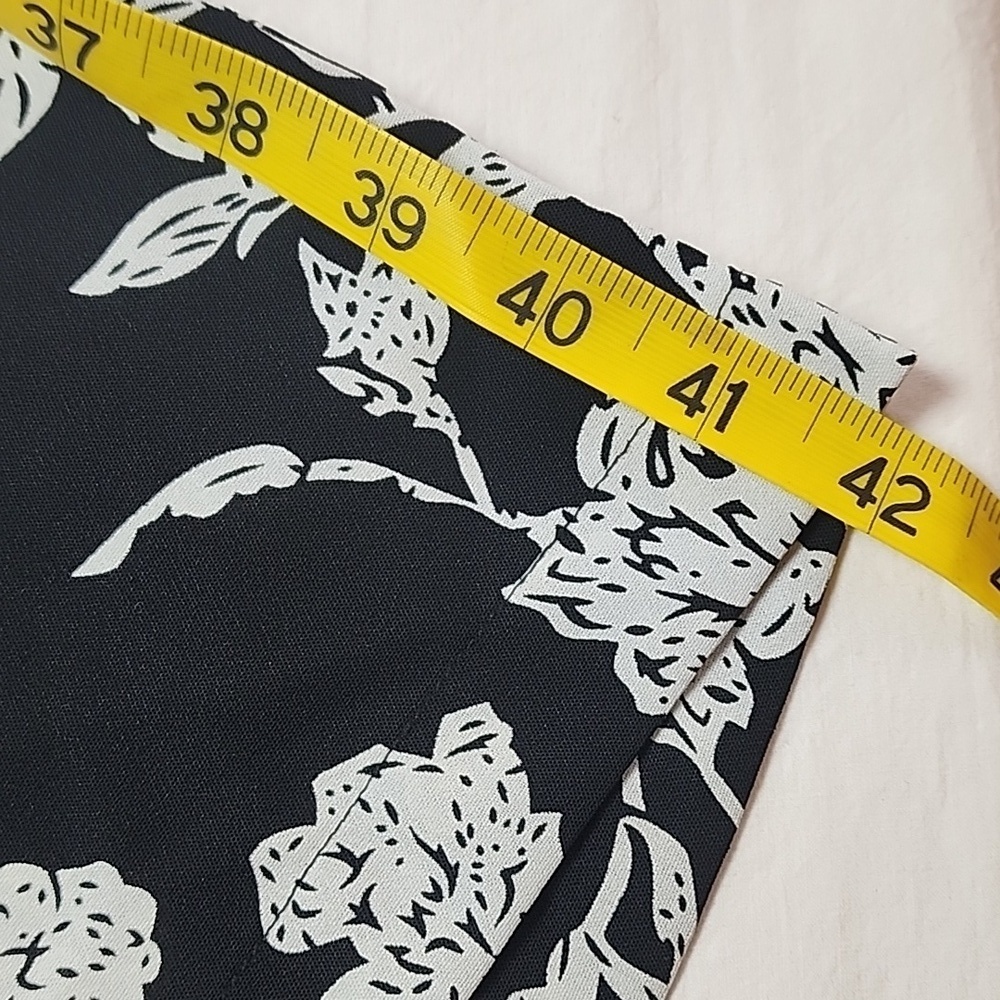 Pink Lily XL Black and White Floral Wide Leg Pants side zipper - Picture 8 of 8